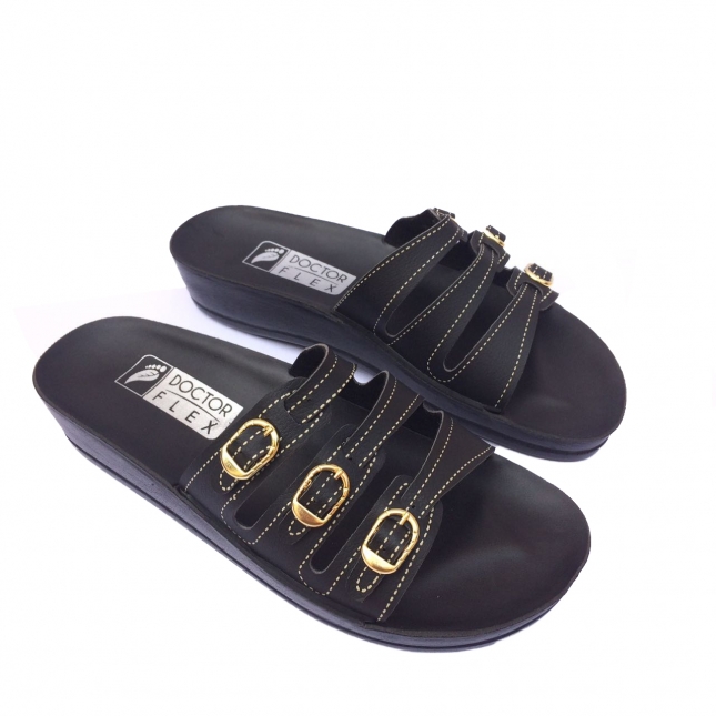 sandalia-3-fivelas-preta- 1.jpeg